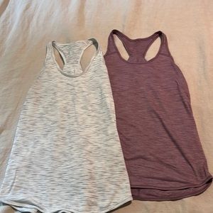 Lululemon essential tanks pleated. Size 4